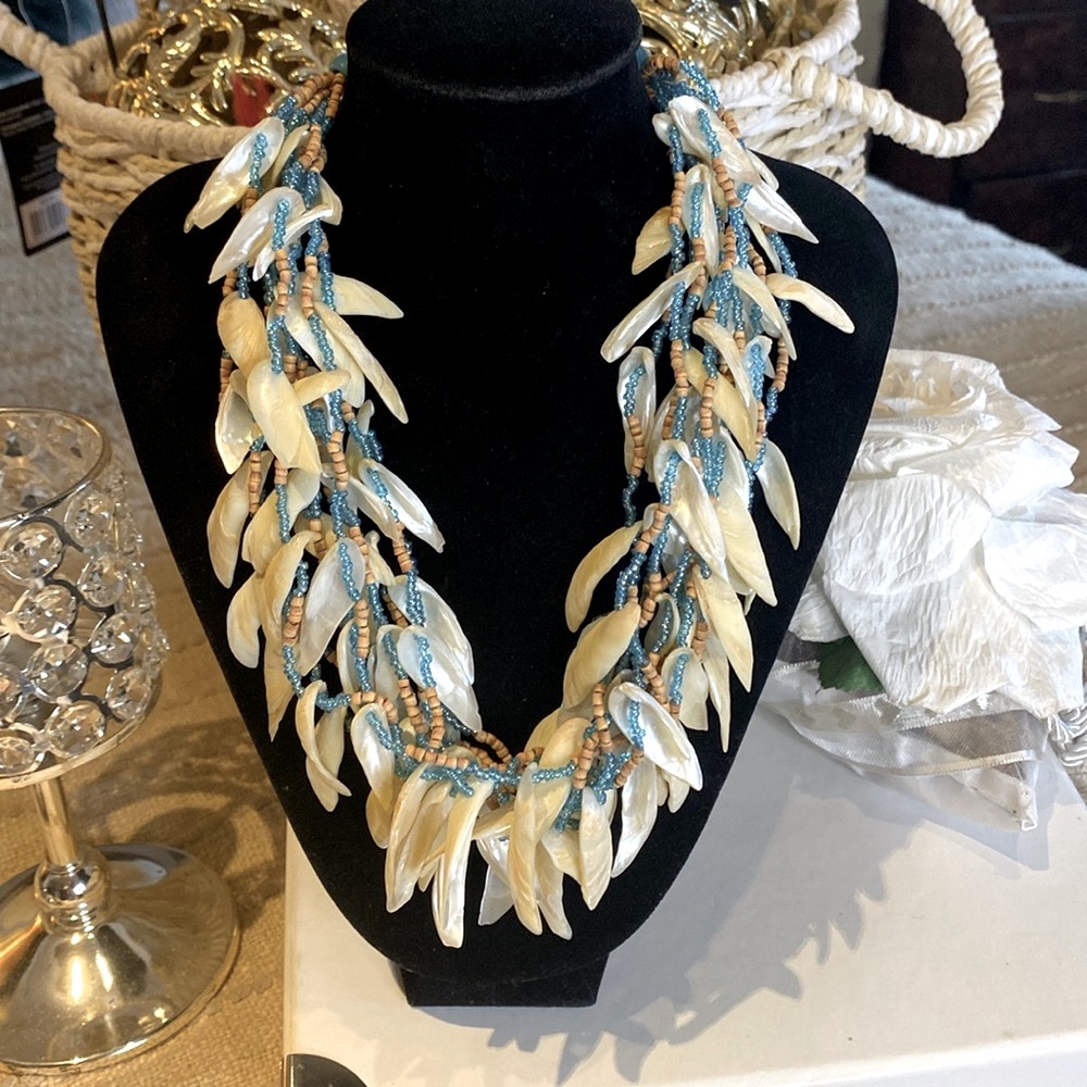 American Indian shell beaded multi strands
necklace